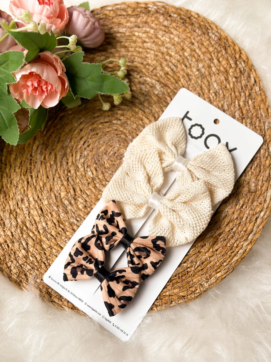 Krem Hasır Dokulu Ve Leopar Desenli Kız Çocuk Bebek Toka Seti  - KAHVERENGİ
