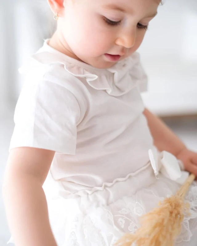 Berry Etekli Bebek Takım - BEYAZ